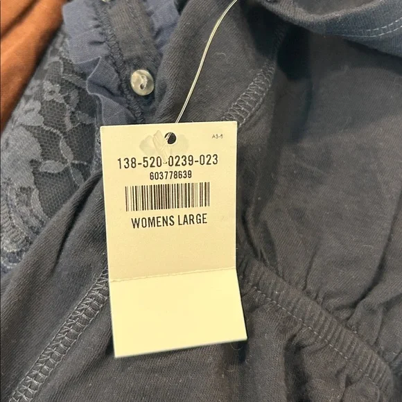 Abercrombie & Fitch Lace Front Cami Tank Navy Blue Size L - Picture 9 of 9